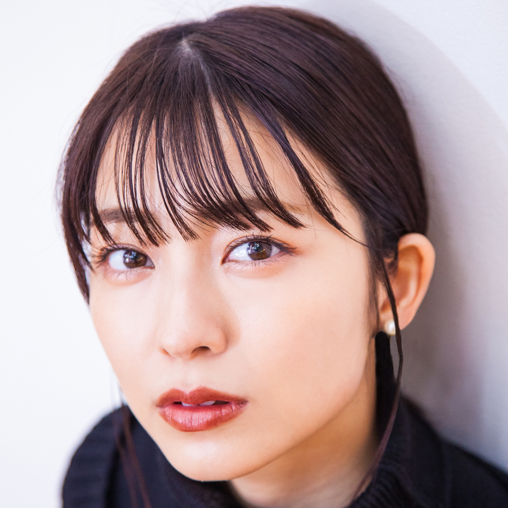 小島梨里杏 Lespros Entertainment